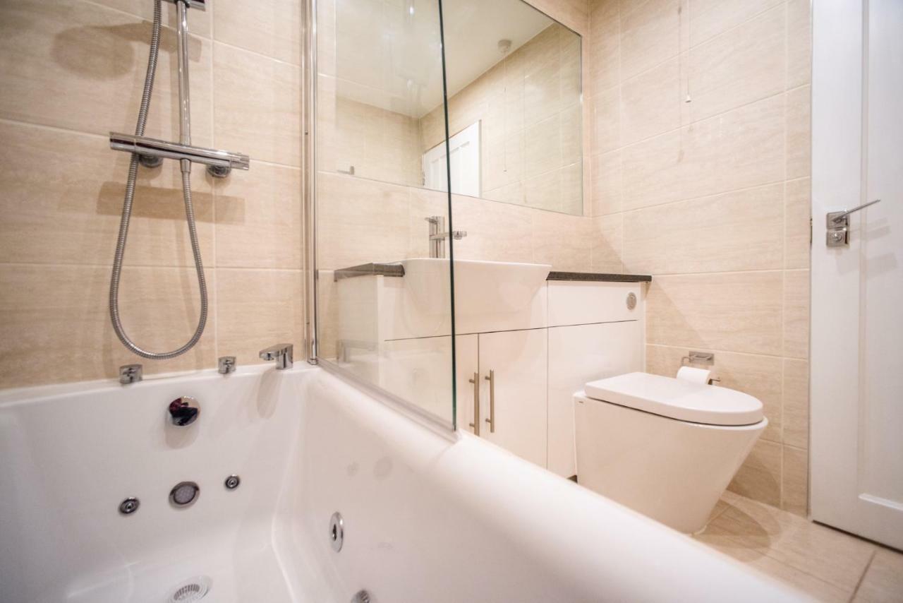 Superb Central Modern 3Bed 2Bath With Wifi, Trendy Fitzrovia W1 By Oxford Street Affable Informative Host London Bagian luar foto